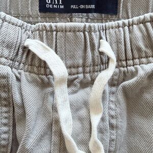 GAP pull- on barrel pants